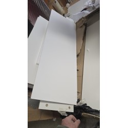 FMD Furniture Checker beli bočni sto sa fiokom, uskog dizajna, sa oštećenjima prikazanim na slikama uživo