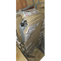 ICA-HOME Amsterdam sklopiva stolica sa metalnim ramom, plastičnim površinama i postavljenim sedištem