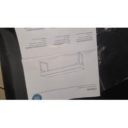 Lifa Living London siva plišana klupa za dve osobe sa metalnim nogama i probušenim platnom sa donje strane