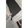 Sivi Hampton tapacirani ram kreveta za dušek 150x190 cm sa česterfild uzglavljem i vidljivim outlet oštećenjem konstrukcije