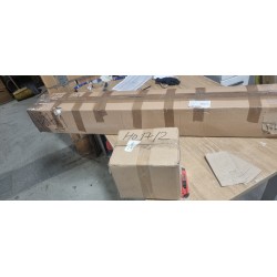 Ars Natura AresWOOD II krevet od divljeg hrasta masiv za dušek 180x200 cm sa nauljenom površinom i drvenim uzglavljem