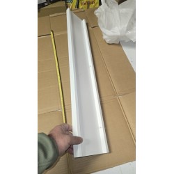 Zidna polica 90 x 15 x 4 cm, hrast masiv, bela | Outlet BGD