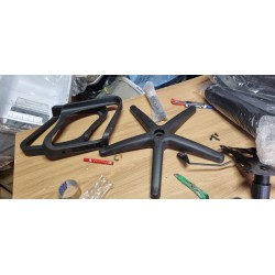 Ergonomska radna stolica C30, crna_A0 - 172 | Outlet BGD