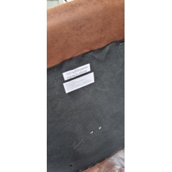 Ars Manufacti Woodlawn II set od 4 braon stolice od veštačke kože sa crnim metalnim ramom i dubokim sedištem