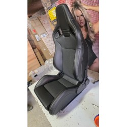 Tepper-Efka Sport Auto Sedište NK – Crna Koža/Siva Tkanina, Podesiv Naslon | Outlet BGD