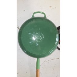 le-creuset-signature-tiganj-28cm-liveno-gvozdje-bambus-zelena-made-in-france-9