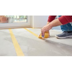 tesa Extra Strong dvostrana traka za podne obloge 10 m x 50 mm u rolni