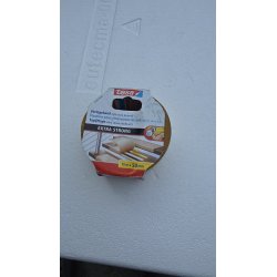 Tesa Extra Strong dvostrano lepljiva traka za sigurno fiksiranje tepiha i PVC podova dimenzija 10m x 50mm