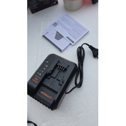 Originalni Black and Decker punjač struje 1Ah za litijum-jonske baterije od 14.4V i 18V