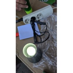 Zelena retro Fisura lava lampa sa hromiranim postoljem