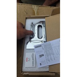 Amazon Basics ručna heftalica za tapaciranje od ugljeničnog čelika sa 1000 D spajalica 8 mm