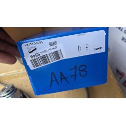 SKF VKMA 36055 garnitura klinastog rebrastog kaiša sa kaišem VKMV 6PK1199, zatezačem i rolerom