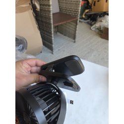 TRILINK 8000mAh punjivi USB ventilator sa klipsom, LED displejem, 5 brzina