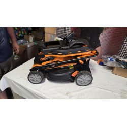 LawnMaster MX 24V akumulatorska kosilica sa zadnjim valjkom, dve baterije i punjačem