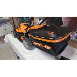 LawnMaster MX 24V akumulatorska kosilica sa zadnjim valjkom, dve baterije i punjačem