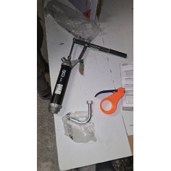 BGS 8343 Pumpa za Bure sa Uljem i Polugom | Outlet BGD