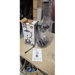 Crni Herzberg HG-5008 2 u 1 blender od 600 W sa posudom od 1.7 l i oštećenim zupcima